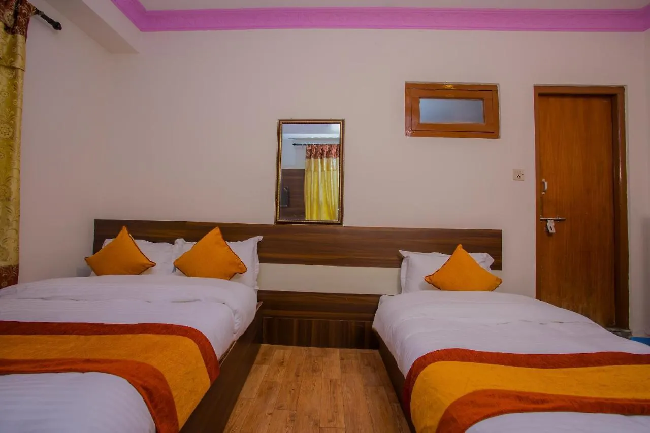 Oyo 272 Namaste Kusum Guest House Kathmandu 3*,